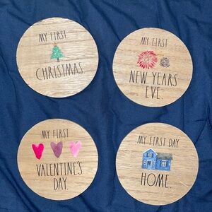 Rae Dunn Holiday Celebration Wooden milestones set
